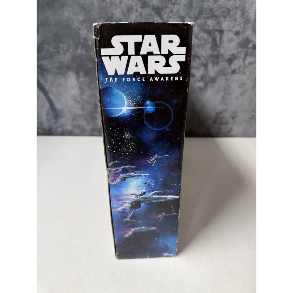 Star Wars The Force Awakens Droid Set New In Box C-3PO, BB-8, R0-4L0 - Picture 2 of 6